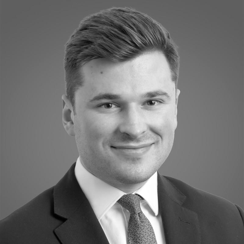 Max Beard, Knight Frank
