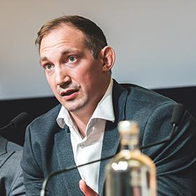 Andrew Dewdney, Kier
