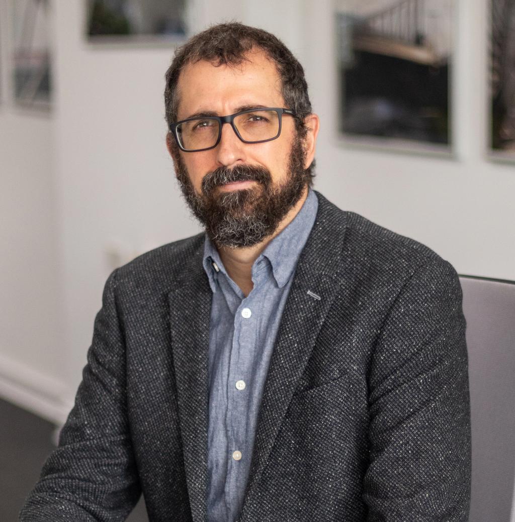 Héctor Beade-Pereda, Knight Architects