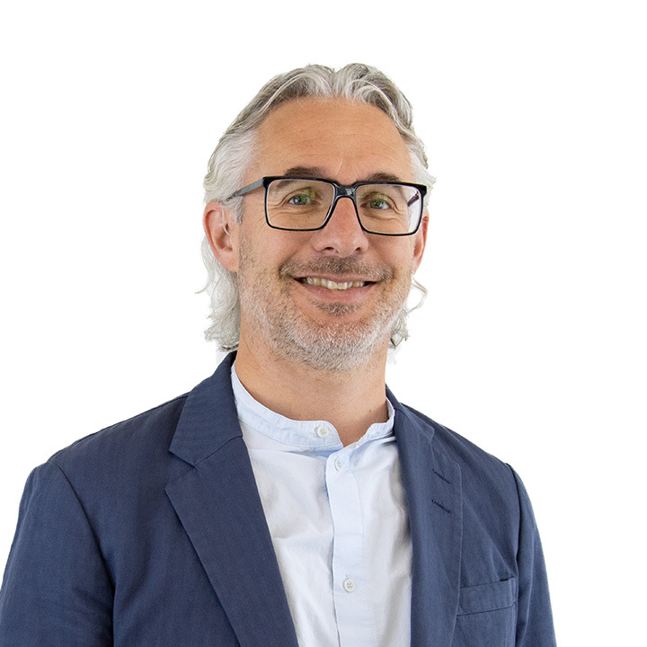 Steve Simkins, Isio