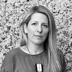 Katerina Dionysopoulou, Bureau de Change