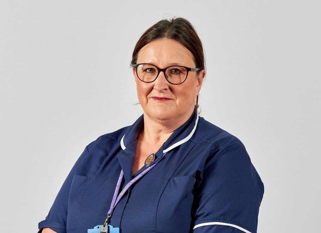 Steph Lawrence MBE, Queens institute of community nursing