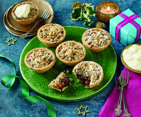 Morrisons The Best Caramel & Chocolate Cookie Crumble Mince Pies