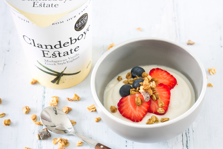 Clandeboye Estate Madagascan Vanilla Greek Style Yoghurt