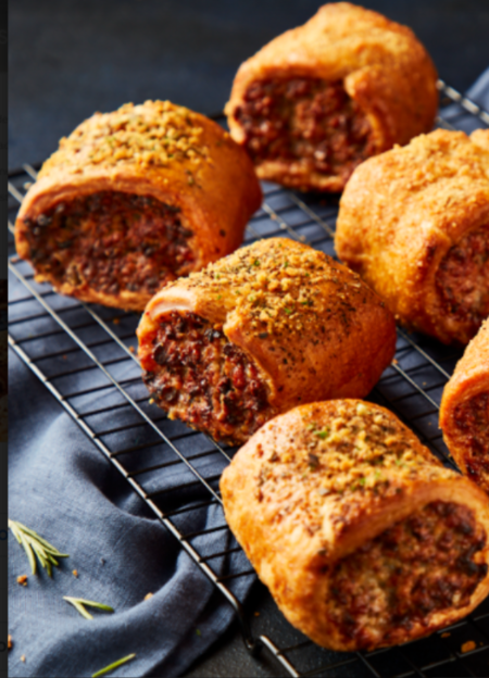Morrisons The Best Deli Ultimate Hog Roast Roll