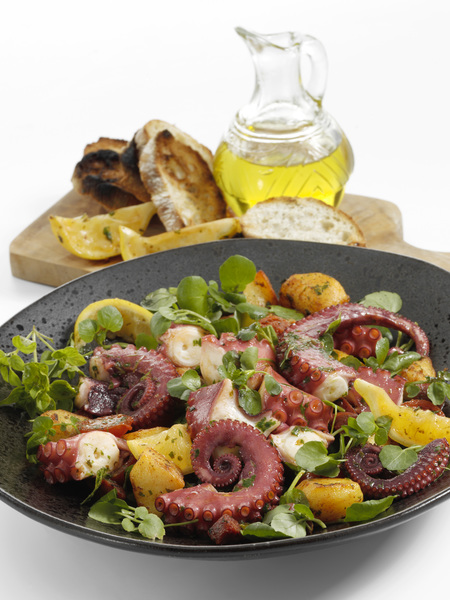 Brakes Moy Seafood Cooked Octopus Tentacles
