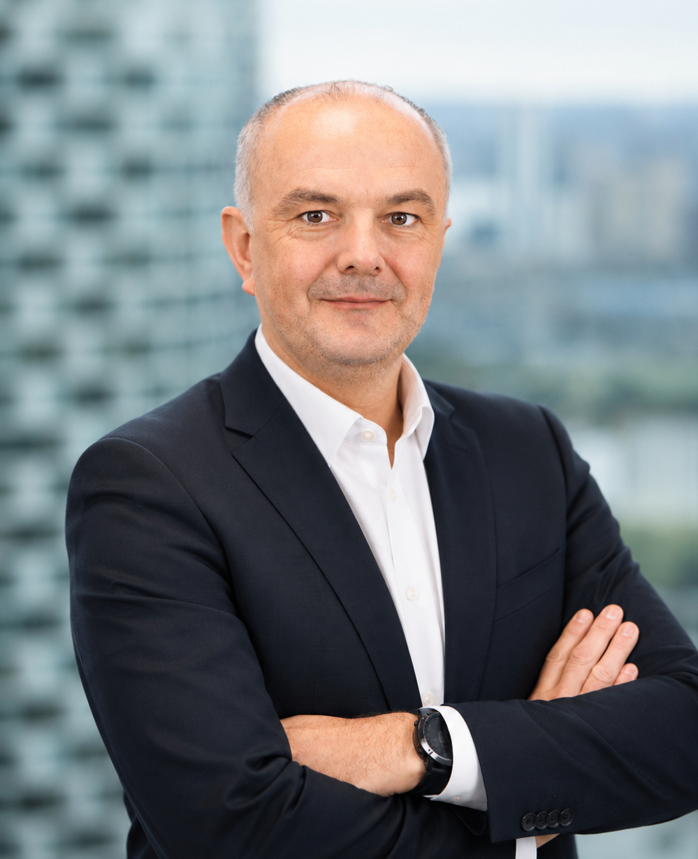 Adrian Collyer, Canary Wharf Group