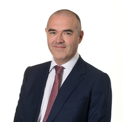 Simon Pursey