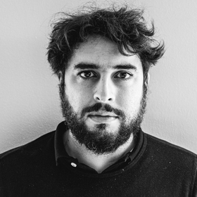 Javier Moya Ortiz, Hyphen