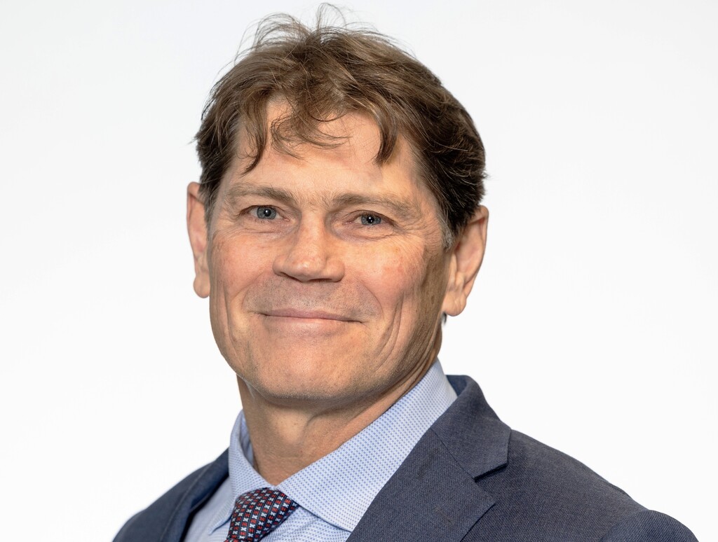 Sean O'Connor, Mace Consult