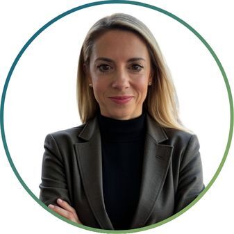 Dwynwen Lewis, Trowers & Hamlins