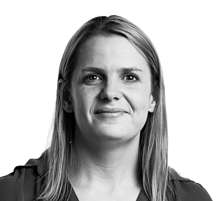 Tessa English, JLL