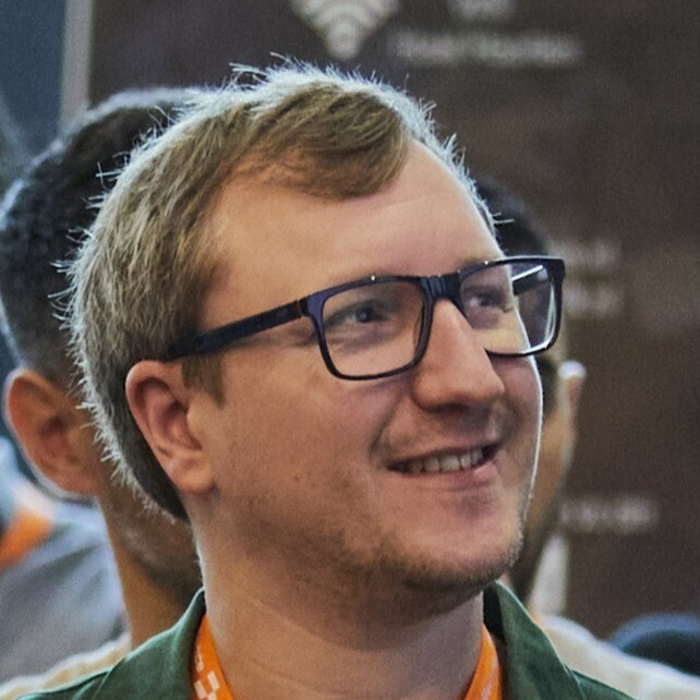 Liam Knaggs, Milence