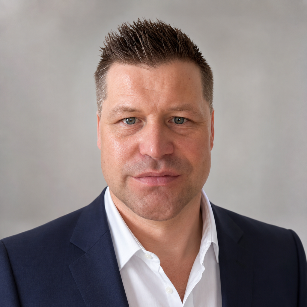 Lee Palmer, BESA