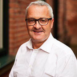 Anthony Dillon, Willmott Dixon