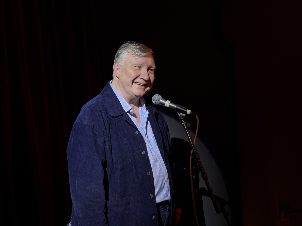 Clive Couldwell (Panel Moderator), AV Magazine