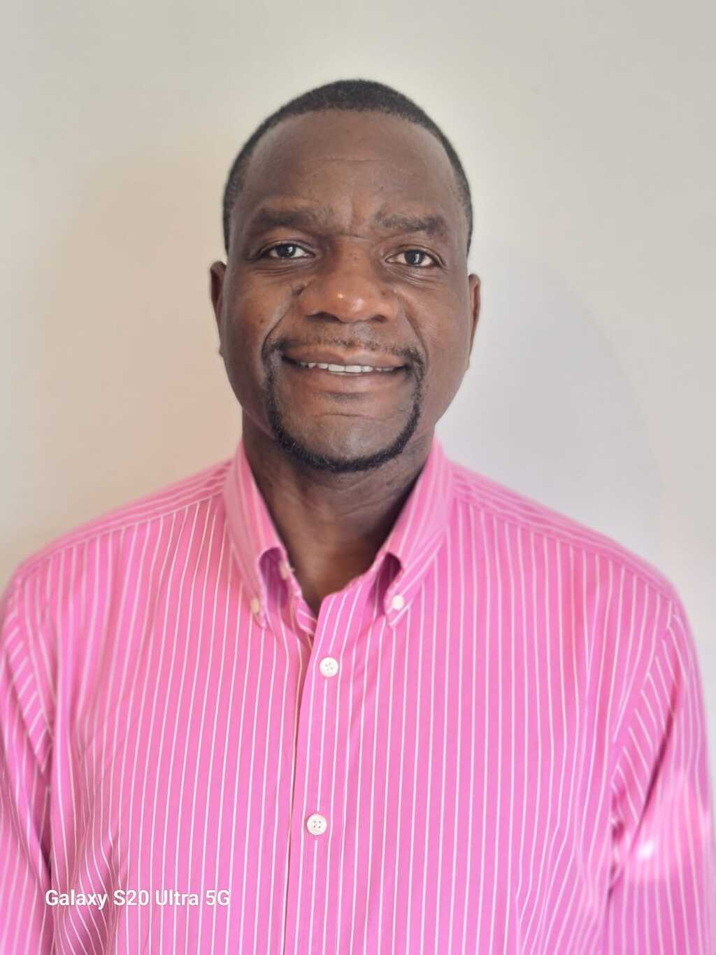 Burden Chitambira, Sir Robert McAlpine