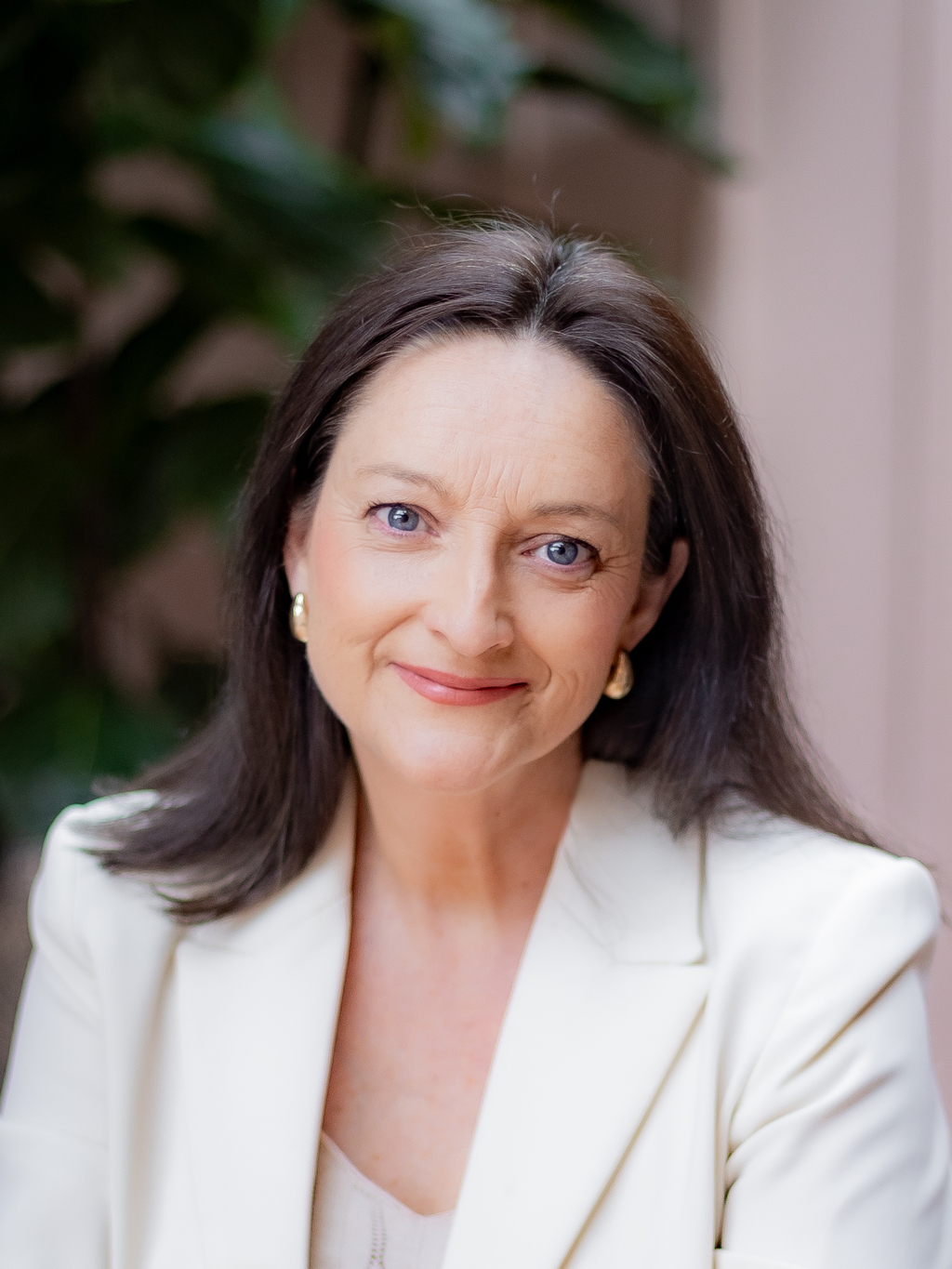 Jacqui Johnson, Secri