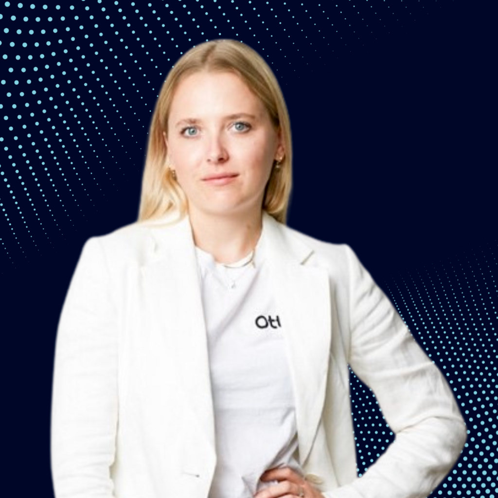 Madeleine Debney, Otto