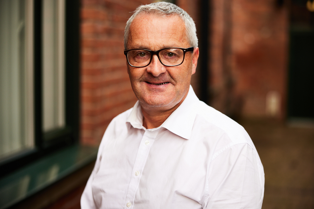 Anthony Dillon, Willmott Dixon