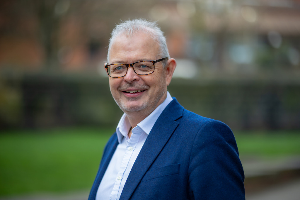 Jonathan Stewart, Gleeds