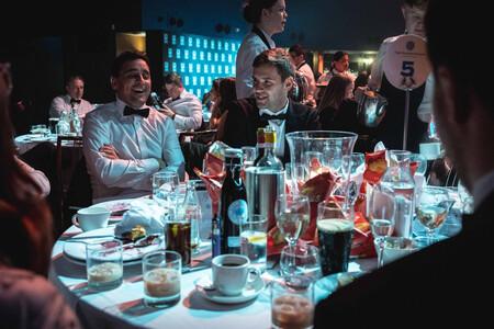Premium Full Table