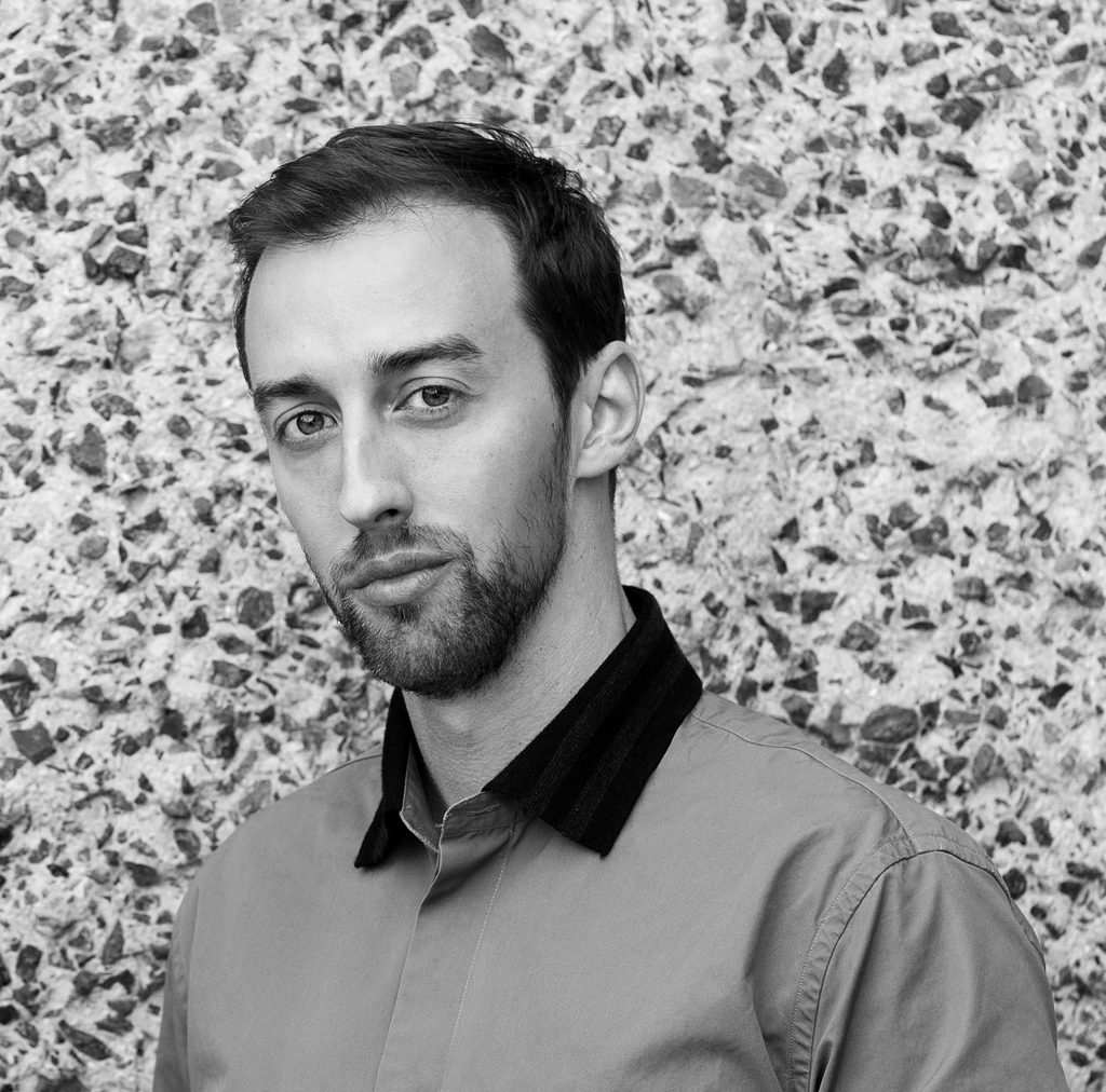 Billy Mavropoulos, Bureau de Change