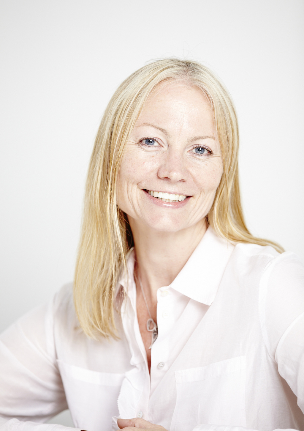 Lucinda Levy, MACE