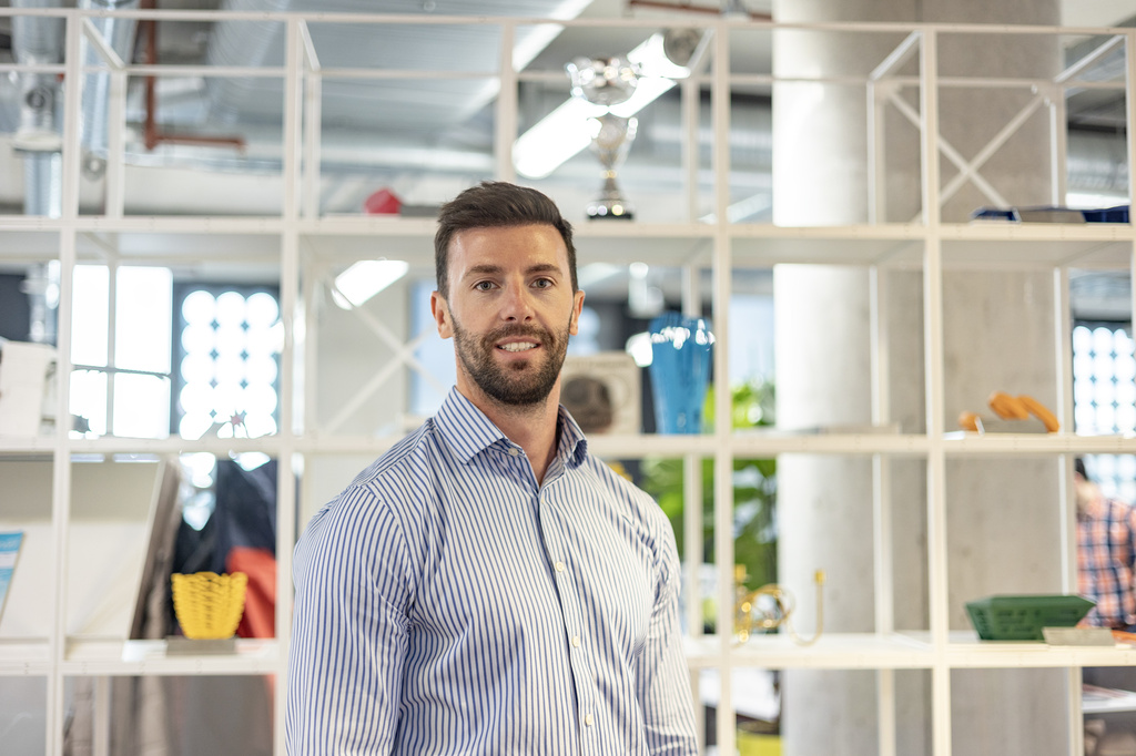 Cameron Paton, AKT II