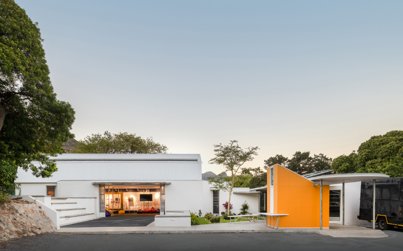 Denis GoldbeDenis Goldberg House of Hope by noero architectsrg House of Hope by noero architects