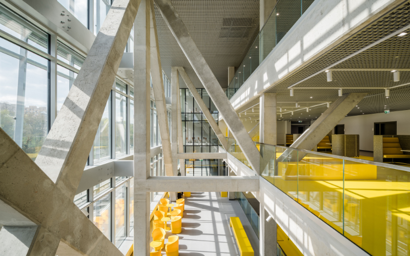 Dobra 55: The Modern Languages and Applied Linguistics building by Kuryłowicz & Associates