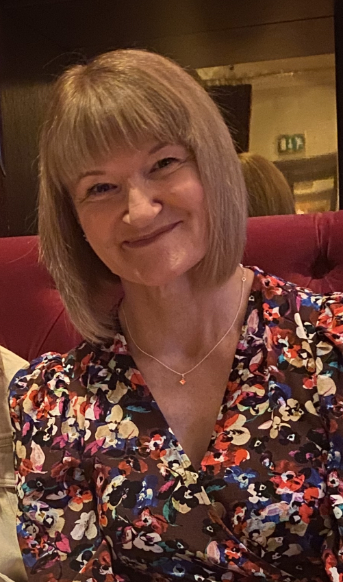 Fiona Cust