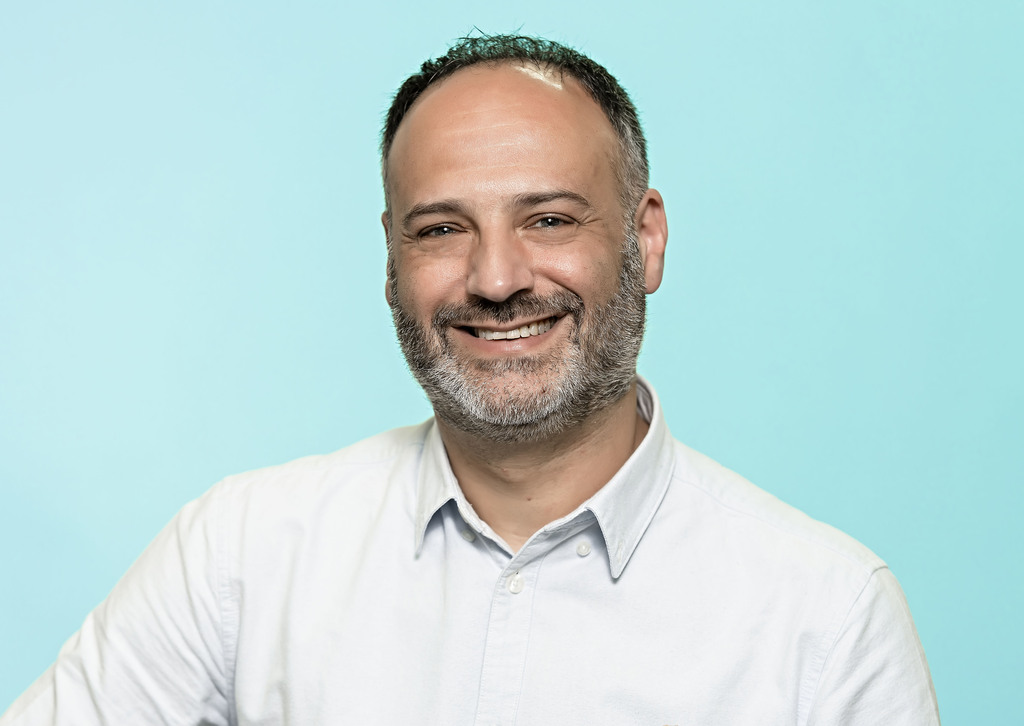 Andrew Montlake, Coreco