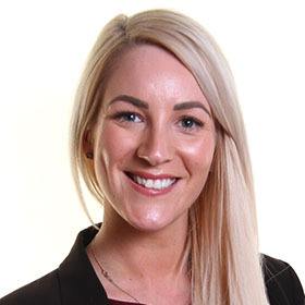 Charlotte Nixon, Aviva