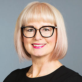 Helen Harrison, Santander