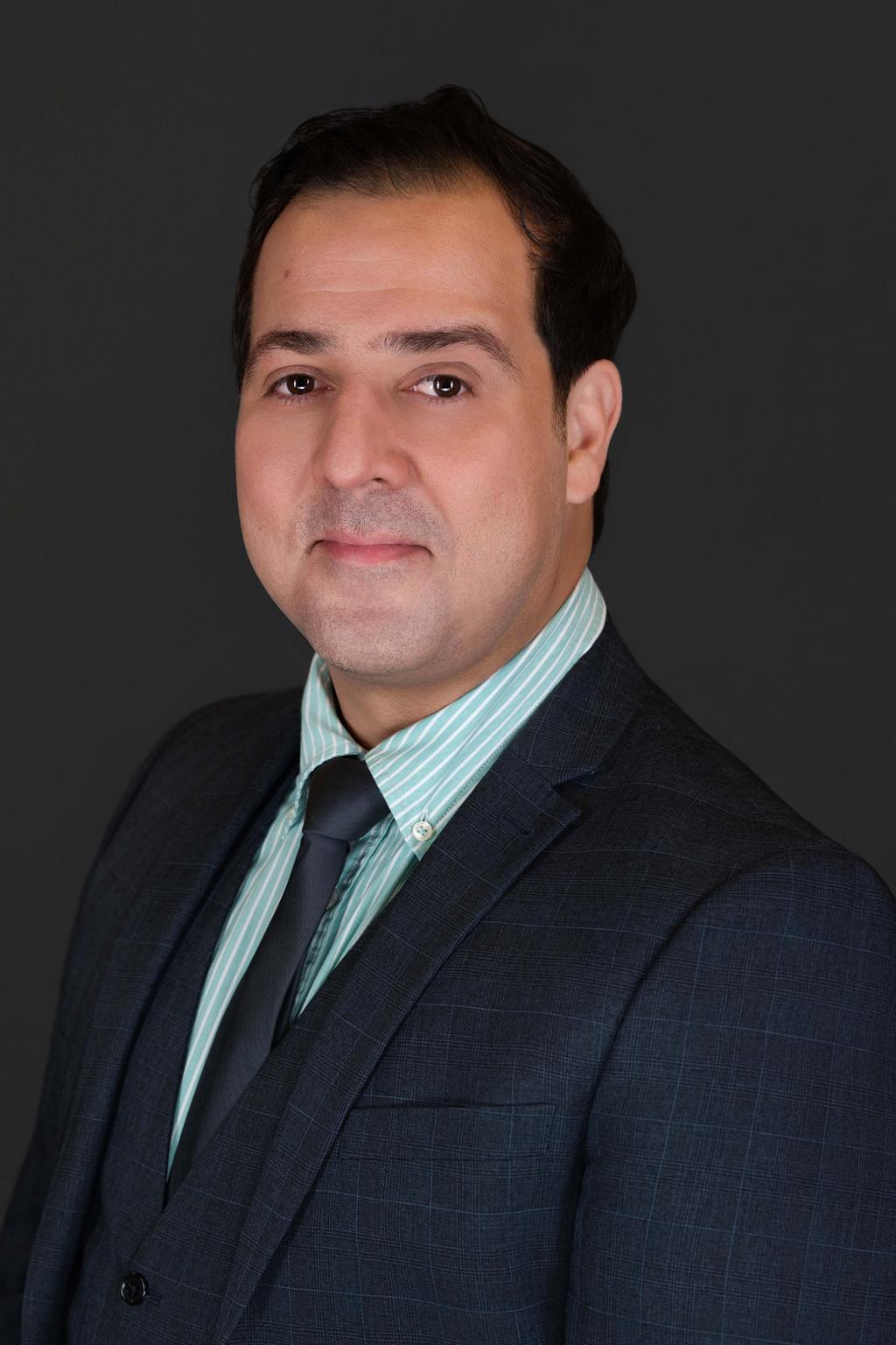 Behnam Jafari,SFHEA, PGCert, BA (Hons), fCMgr, King’s College London