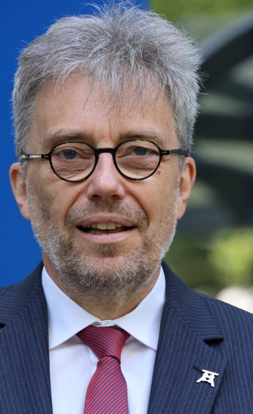 Siegfried Scholz, President, ESWET