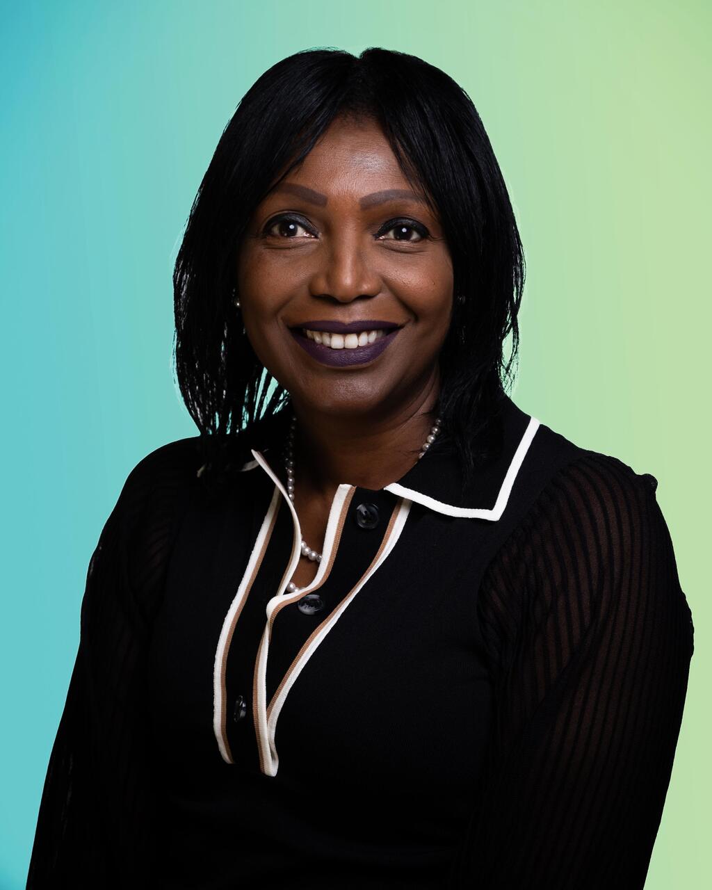 Elizabeth Linden, Lloyds Banking Group