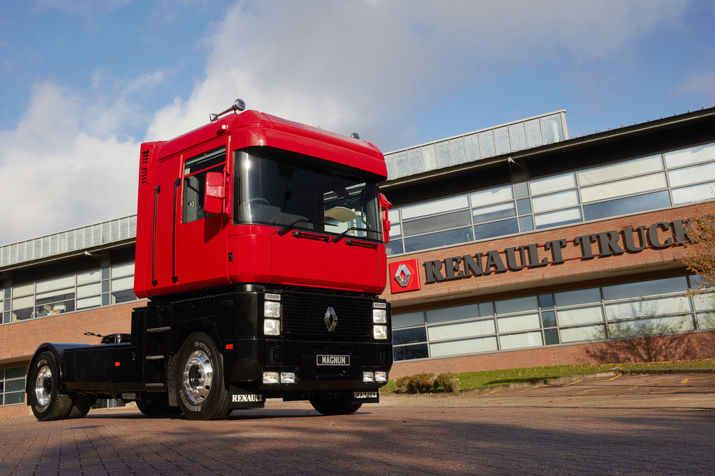 Renault Trucks brings innovation and heritage together at Road Transport Expo 2026