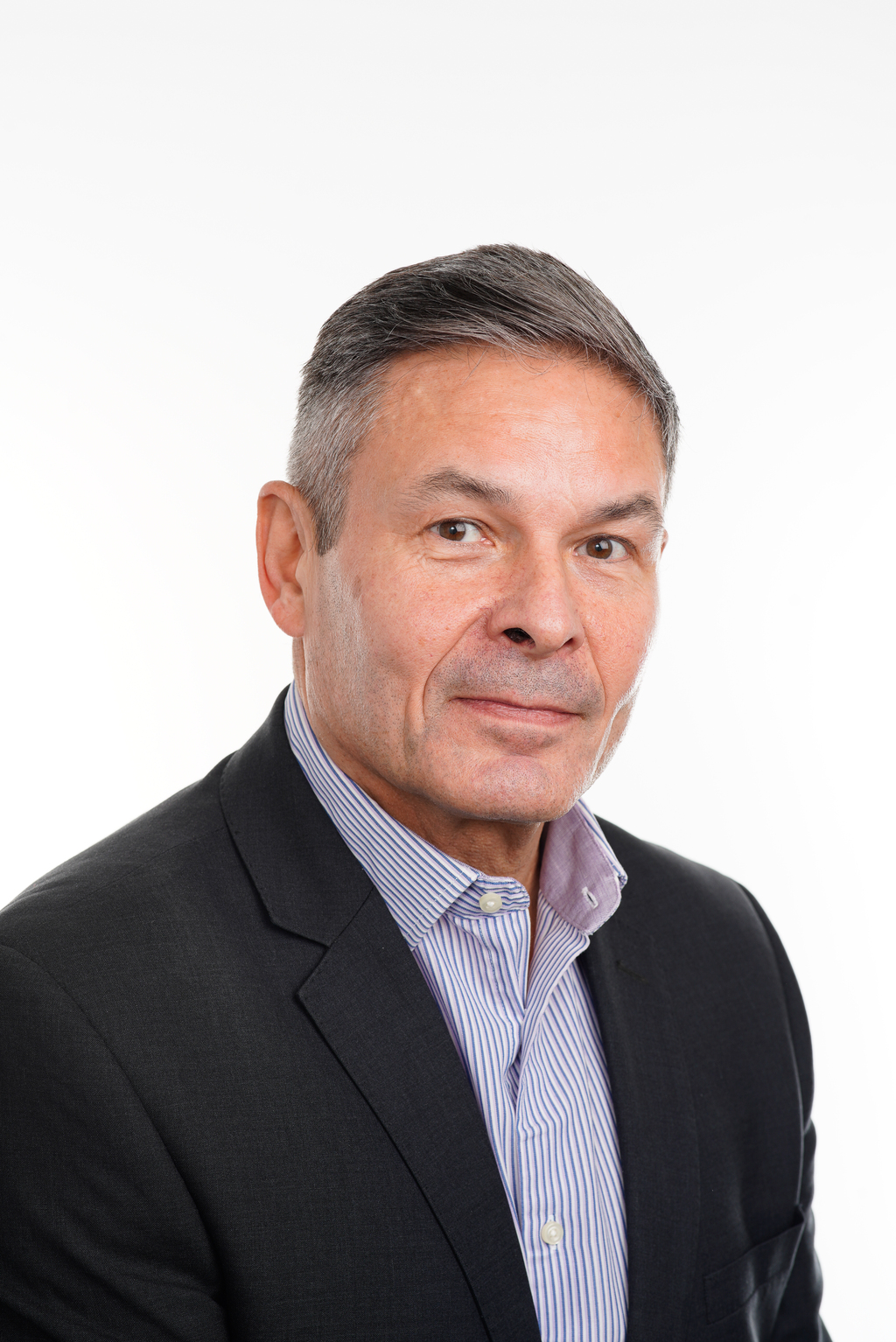 Mark Gajda, REHAU