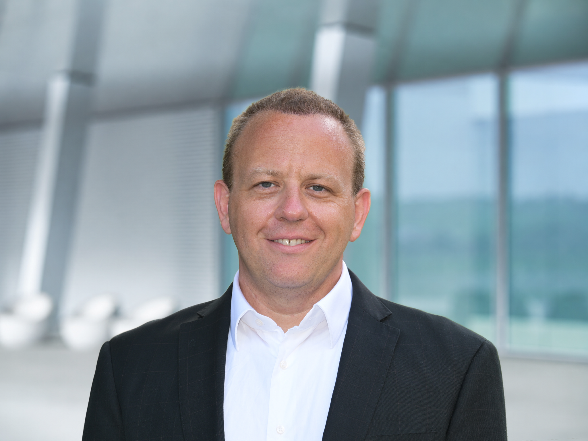 Philipp Mueller, Swissport
