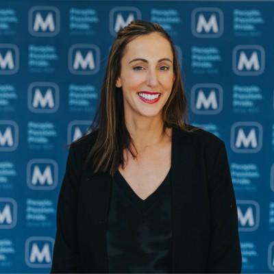 Juliet Thompson, Menzies Aviation