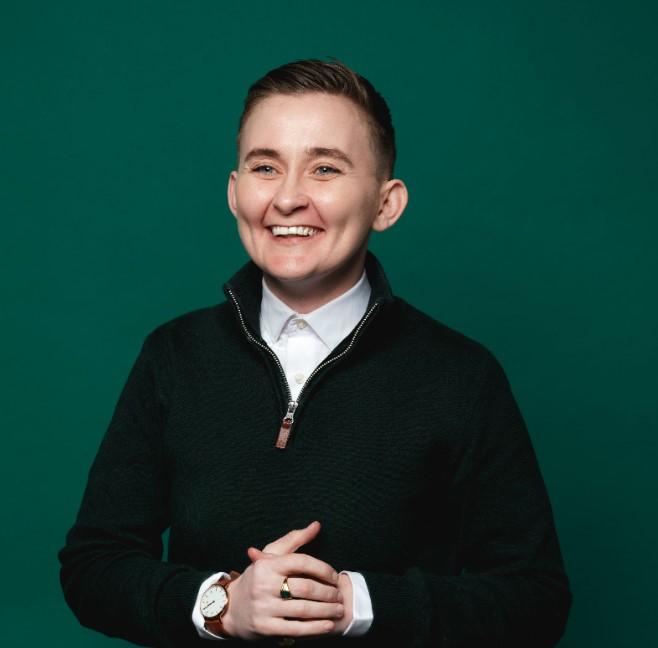 Helen Curran, Specsavers