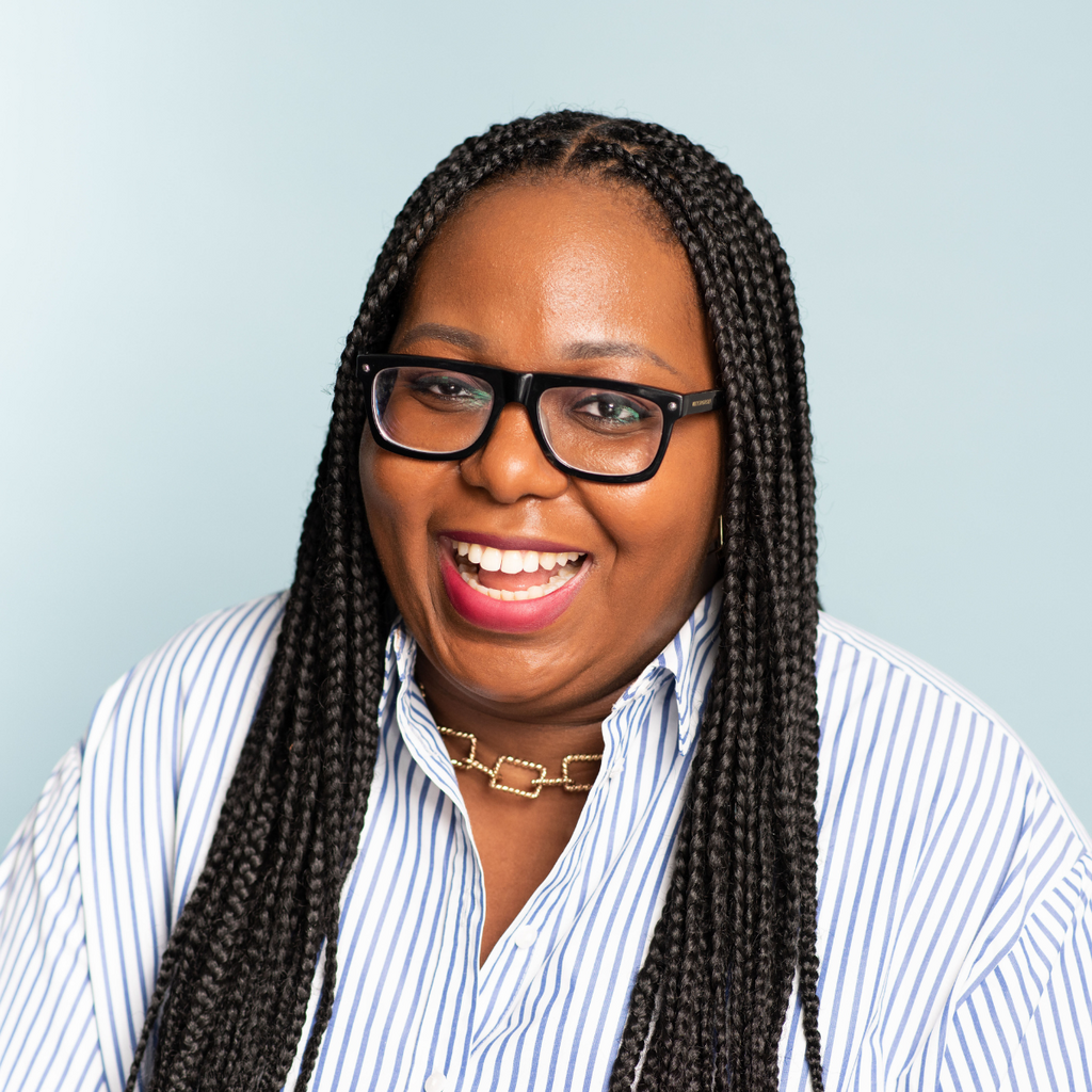 Adeife Onwuzulike, Euromonitor International