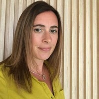 Esther Bennett, Ideagen