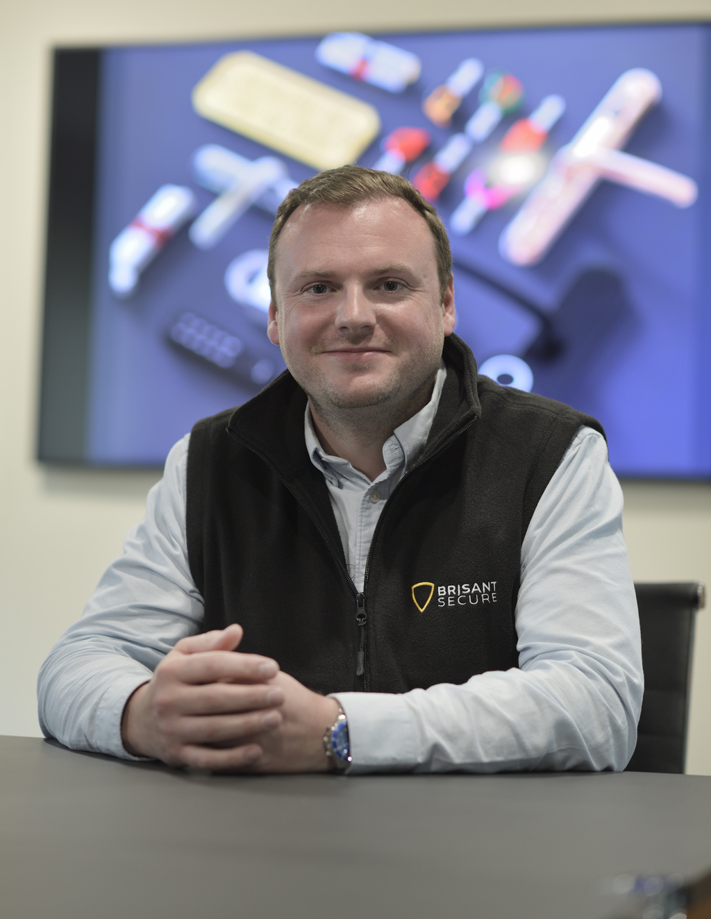 Alex Dutton, Brisant Secure/Ultion