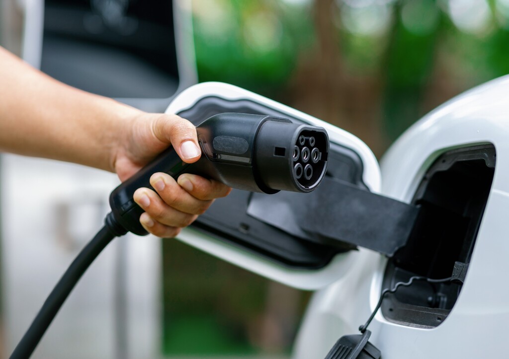 Leicester metalwork firm celebrates rise in kerbside EV charging with orders up by 15%