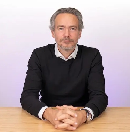 Jan-Erik Revsbech, Famly