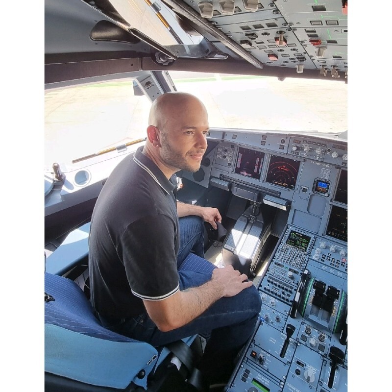 Julio Silva, Vivaaerobus