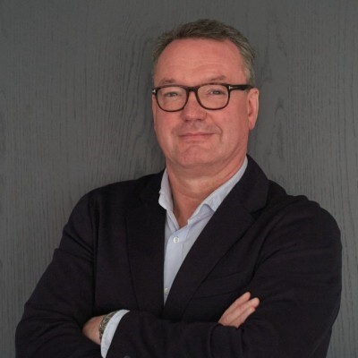 Peter Suasso de Lima de Prado, Bluespar